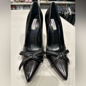 PRADA stilettos Womens size 36, never worn